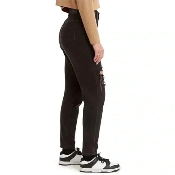 NWT Levi's High Waisted Distressed Mom Jeans in Black Sz 25x27 - Picture 4 of 8